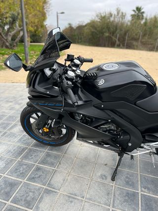 Yamaha YZF R125 2023 Negra