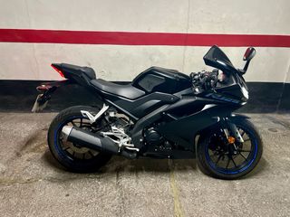 Yamaha YZF R125 2023 Negra