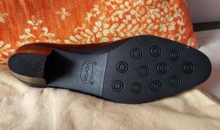 SCARPE DONNA IN VITELLO COLORE NERO