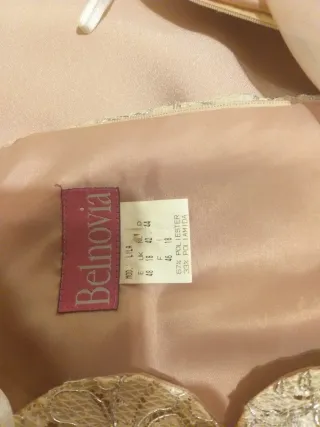 Vestido de fiesta beige y rosa