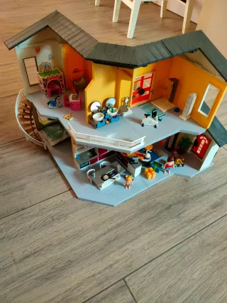 Casa Playmobil con accesorios