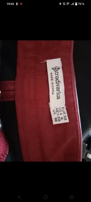 Falda corta cuero roja cremallera