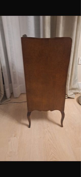 Mesita auxiliar antigua madera para restaurar