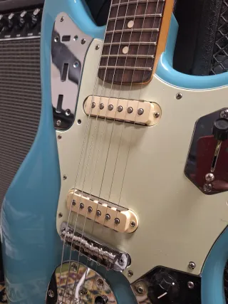 [Rent] Fender Jaguar II Aquatone Guitarra