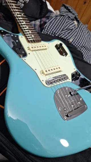 [Rent] Fender Jaguar II Aquatone Guitarra