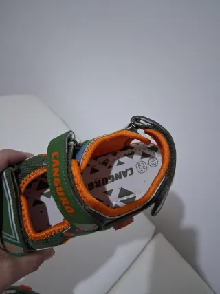 Sandali bambino Canguro verdi e arancioni con LED
