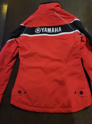 Chaqueta Yamaha Talla S chica