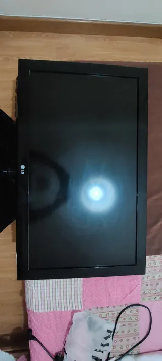 Televisor LG 37LD450