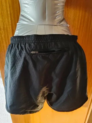 Pantalón corto deportivo Nike negro
