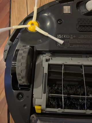 iRobot Roomba 676 - Para piezas incluye base