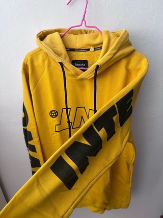 Sudadera Bershka amarilla talla S