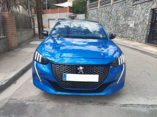 Peugeot 208 gt 2022