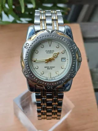Reloj Casio Quartz 50M