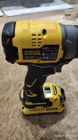 Avvitatore impulsi V20 Stanley Fatmax