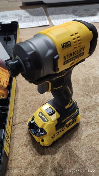 Avvitatore impulsi V20 Stanley Fatmax