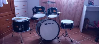 Batería Junior 16 Negra