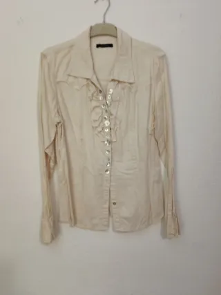 Blusa mujer popelín de algodón beige con volantes