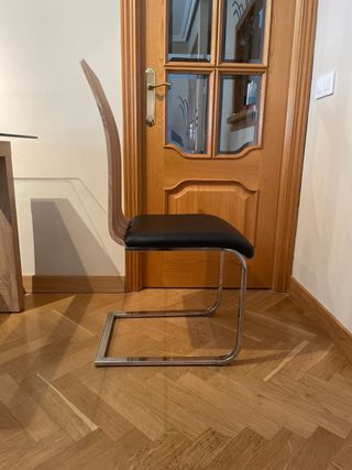 Mesa Comedor Cristal y 6 Sillas Madera