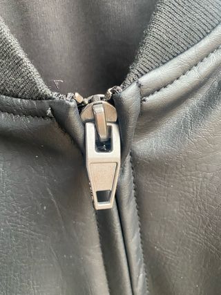 Cazadora bomber Zara hombre negra