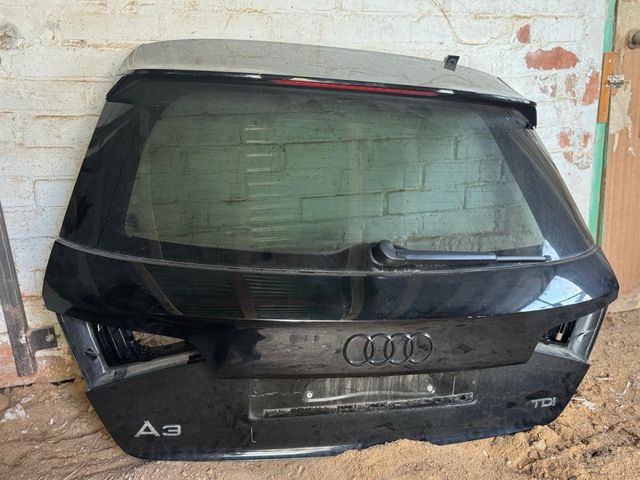 Portón Audi A3 8V S Line TDI