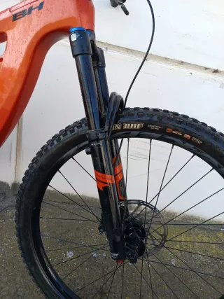 Bicicleta eléctrica BH XTEP