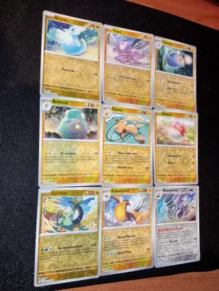 81 Cartas Pokémon REVERSE