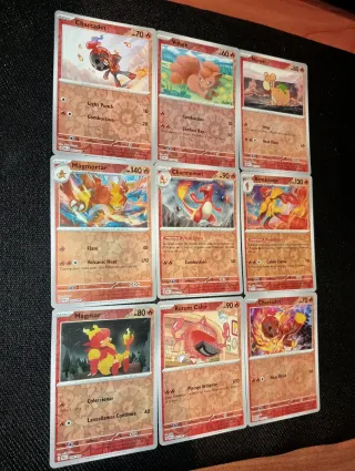 81 Cartas Pokémon REVERSE