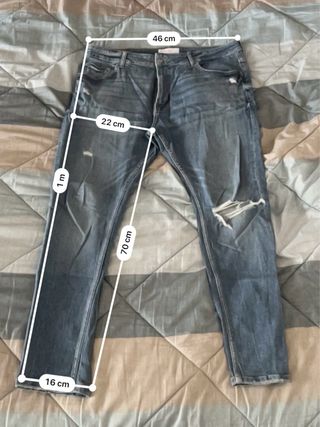 Jeans Bershka uomo blu strappati