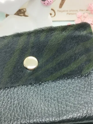 Monedero Piel Animal Print Negro/Verde