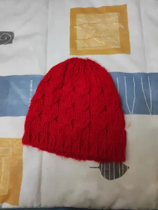 Gorros de lana hechos a mano - Varias tallas