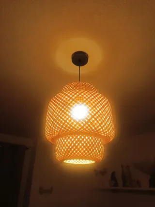 Lámpara colgante de bambú