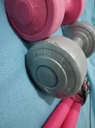 3 Mancuernas 1.5 kg y Comba