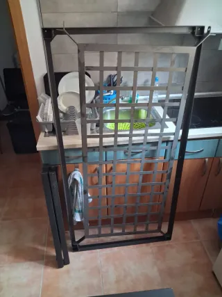 Lote Mesa de comedor/cocina + 4 sillas