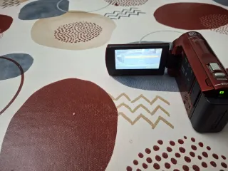 Videocámara Sony Roja