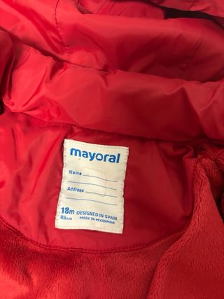 Abrigo Mayoral rojo 18 meses