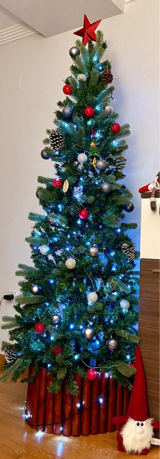 Luces LED Árbol Navidad en color blanco.