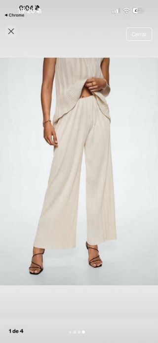 Pantalón plisado beige