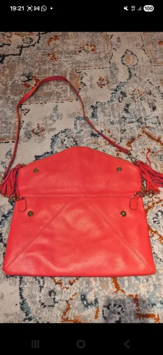 Borsetta salmone con frange e catena