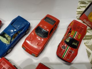 Set 8 modelli Ferrari 1/43 BBurago Polistil