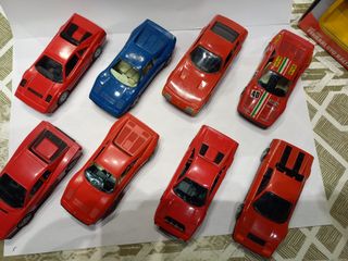 Set 8 modelli Ferrari 1/43 BBurago Polistil