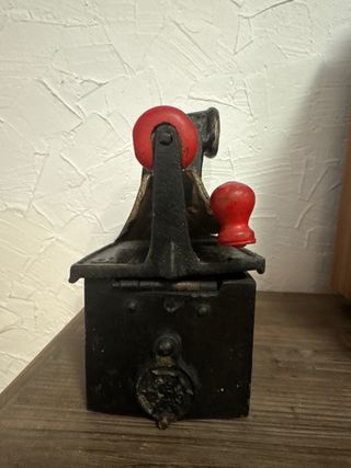 Plancha antigua de carbón