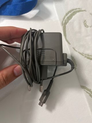 Nintendo DS Lite Plata+Cargador Original+Tapa GBA