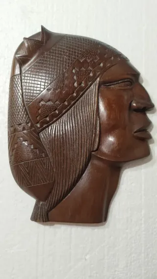 2 Tallas Madera Sudamericanas Hombre y Mujer