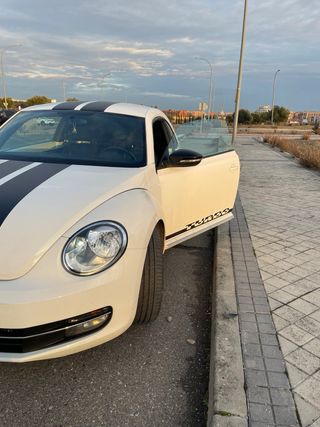 Volkswagen Beetle TFSI DSG 200CV