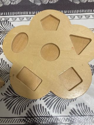 Juguete educativo de madera para niños