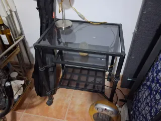 Mesa auxiliar cristal seguridad y metal