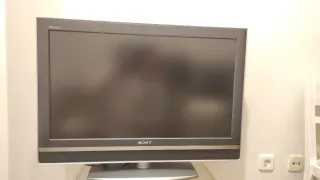 TV Sony Bravia 22 Negra/Gris