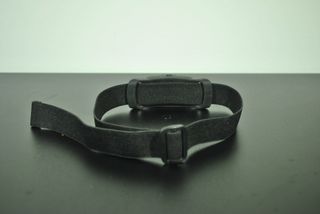 Linterna frontal recargable