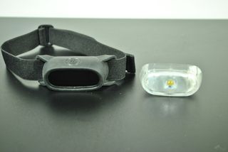 Linterna frontal recargable