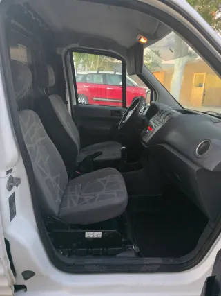 Ford Transit Connect 2011